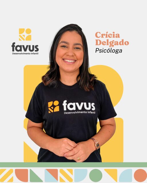🐝 Crícia Delgado, psicóloga da Favus, atua há 10 anos no desenvolvimento infantil, dedicando sua trajetória profissional ao acompanhamento de crianças atípicas e suas famílias. Acredita que cada criança possui potencialidades únicas e que o cuidado individualizado, aliado à ciência e ao acolhimento, é fundamental para promover avanços significativos.🎓 Especialista em Avaliação Psicológica, Análise do Comportamento Aplicada ao Autismo (ABA) e Psicopedagogia Clínica e Institucional, possui formações que fortalecem sua atuação clínica, incluindo Protocolo VB-MAPP, Socially Savvy — Avaliação de Habilidades Sociais Infantis, estratégias naturalistas e acompanhamento terapêutico.🧩 Ao longo de sua carreira, também atuou por cerca de 3 anos na coordenação clínica de uma equipe multidisciplinar, experiência que ampliou sua visão sobre o desenvolvimento infantil e contribuiu para a construção de um olhar integrado sobre as necessidades de cada criança.💛 Em sua prática, busca promover o desenvolvimento emocional, comportamental e funcional por meio de intervenções estruturadas, respeitando a individualidade, os desafios e as potencialidades de cada criança.🌟 Seu diferencial está na capacidade de enxergar cada caso de forma ampla, valorizando a integração entre diferentes especialidades e a construção conjunta de estratégias que favoreçam o desenvolvimento da criança em todos os contextos da sua vida.🐝 Apaixonada pelo que faz, Crícia encontrou no desenvolvimento infantil sua vocação. Sua experiência, dedicação e olhar multidisciplinar fortalecem diariamente o cuidado que oferecemos às crianças e famílias da Favus.👉 Vem conhecer de perto o nosso time. Quem cuida com verdade, transforma.