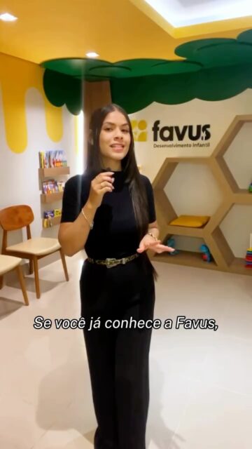 Crescer também é criar espaço para fazer ainda melhor aquilo em que acreditamos. 🐝💛A Favus cresceu. E cada novo ambiente foi pensado para acompanhar uma clínica que também evolui: no cuidado com as crianças, no acolhimento às famílias e nas condições que oferecemos para que nossa equipe possa estudar, planejar e construir intervenções cada vez mais individualizadas.Porque ampliar a estrutura nunca foi apenas sobre ter mais espaço. É sobre abrir novas possibilidades para o desenvolvimento de cada criança que passa por aqui.Seguimos no mesmo endereço, com o mesmo propósito — agora, com ainda mais espaço para tudo o que queremos construir. ✨