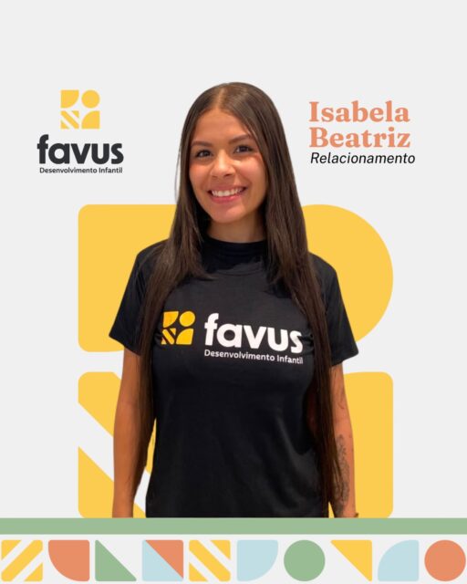 🐝 Isabela Beatriz atua no Relacionamento da Favus, fortalecendo a conexão entre a clínica e as famílias, profissionais e instituições que fazem parte da nossa jornada.🤝 Sua trajetória profissional reúne experiências em atendimento ao público, organização de processos, rotinas administrativas e relacionamento com diferentes públicos, construindo ao longo dos anos um olhar atento para pessoas, comunicação e organização.🎓 Estudante de Psicologia, Isabela também traz para sua atuação o interesse pelo desenvolvimento humano e pela construção de relações baseadas em escuta, atenção e respeito.💛 Na Favus, contribui para uma comunicação próxima, clara e cuidadosa, acompanhando cada contato com atenção e ajudando a construir conexões que façam sentido. Para Isabela, um bom relacionamento começa justamente pela capacidade de ouvir, compreender necessidades e cuidar de cada interação.🌟 Sua chegada soma ao nosso time organização, iniciativa e um olhar atento para pessoas e processos, com disposição para aprender, construir e fortalecer relações duradouras.👉 Venha conhecer de perto o nosso time. Quem cuida com verdade, transforma.