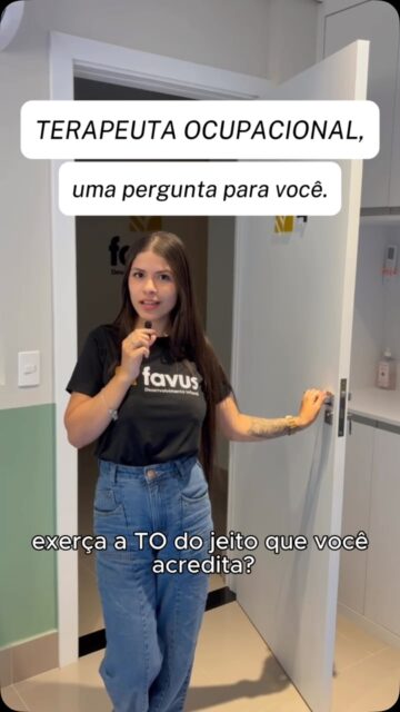 Estamos buscando um terapeuta ocupacional para fazer parte da Favus. 🐝Mas não procuramos apenas alguém para preencher uma agenda.Buscamos um profissional que já tenha construído repertório clínico, que valorize uma atuação qualificada e que queira encontrar um espaço onde possa continuar desenvolvendo seu trabalho com estrutura, autonomia e troca profissional.Experiência, qualificação e responsabilidade importam — e devem ser reconhecidas.📍 Asa Norte | Brasília/DFSe essa proposta faz sentido para a sua trajetória profissional, acesse o link “Trabalhe Conosco” na bio.A conversa começa por lá.#TerapiaOcupacional #TerapeutaOcupacional #DesenvolvimentoInfantil #Neurodesenvolvimento #BrasíliaDF